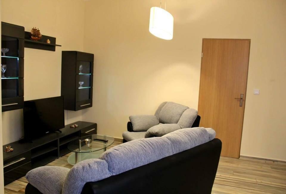 Apartments Klaudija Pula Eksteriør billede